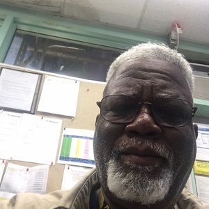 Meet your Posher, Ray